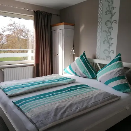 Hotel Moeven-Kieker Friedrichskoog Eksteriør billede